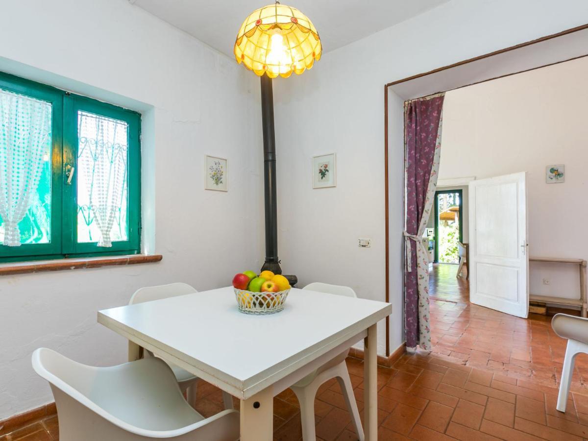 Apartment Gardenia By Interhome Casa il Tesorino Bagian luar foto